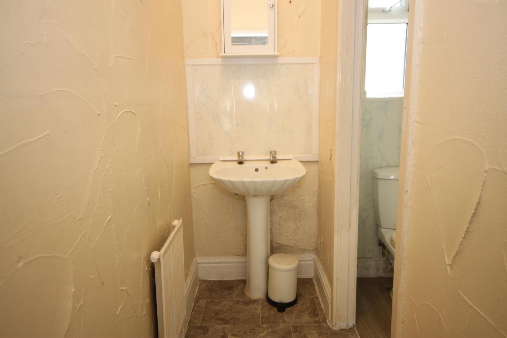 Barton Seaview, Self Catering Studio Apartments, Promenade & Central Beach Location, Families, Couples Or 23 Years Plus Only, Free Parking Blackpool Rom bilde